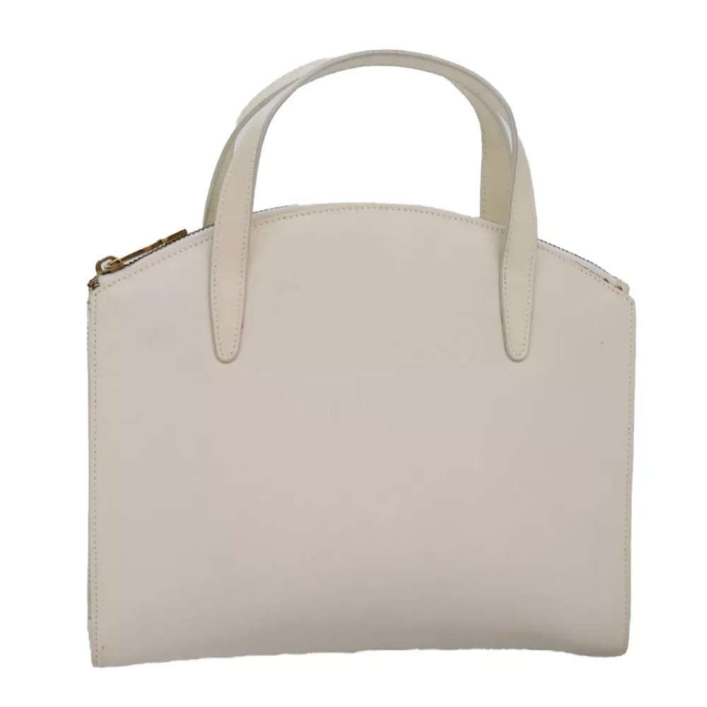 Gucci Cream Leather Tote with Structured Design